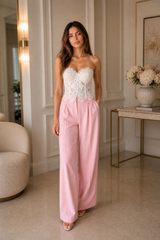 Eleganten satenast kostim – roza